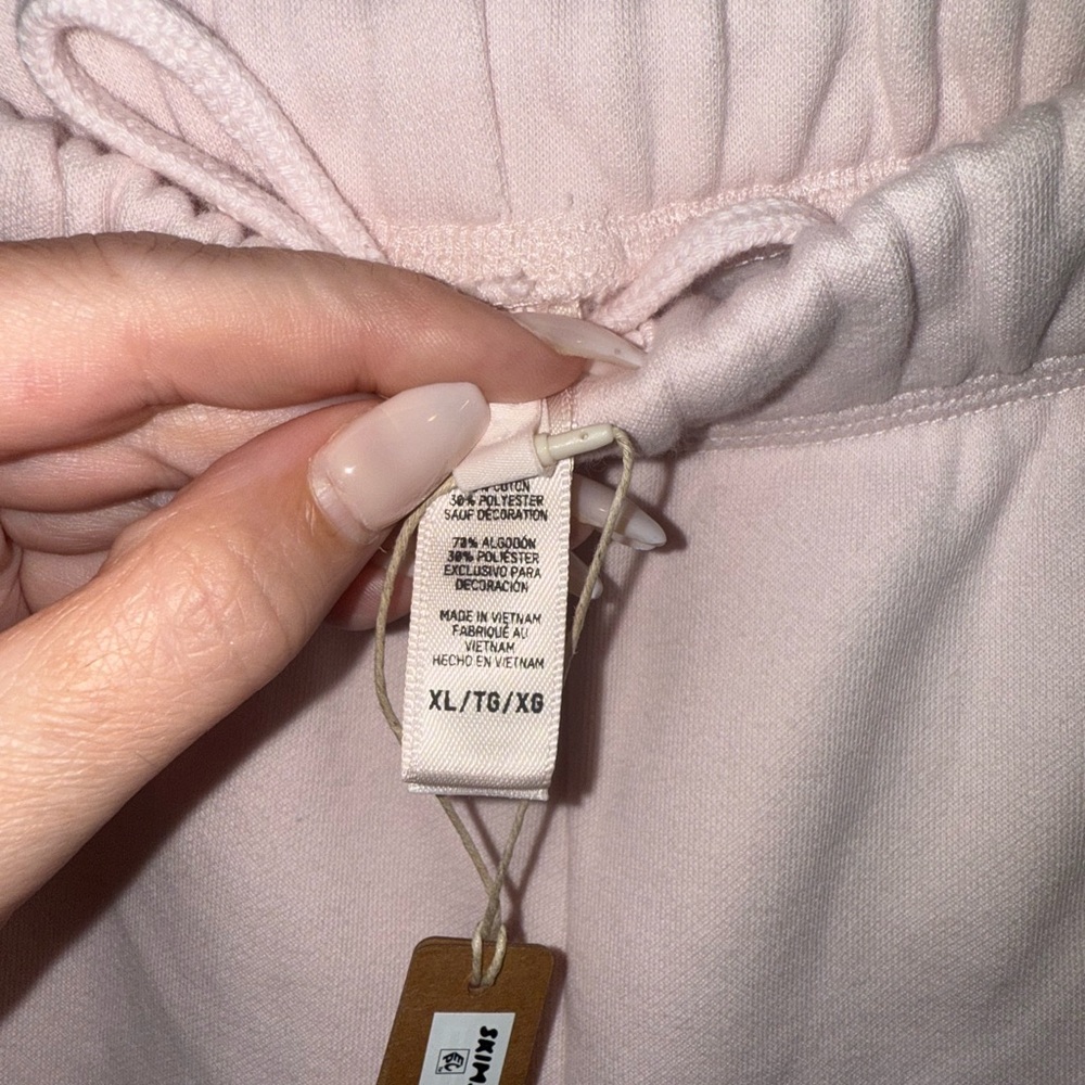 New SKIMS Cotton Fleece classic straight leg pant in Barley Pink - Picture 5 of 8